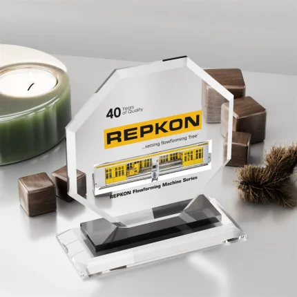 PB364 Kristal Plaket