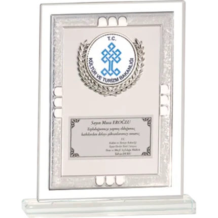 Cam Plaketler CM-081 - 18x21 cm